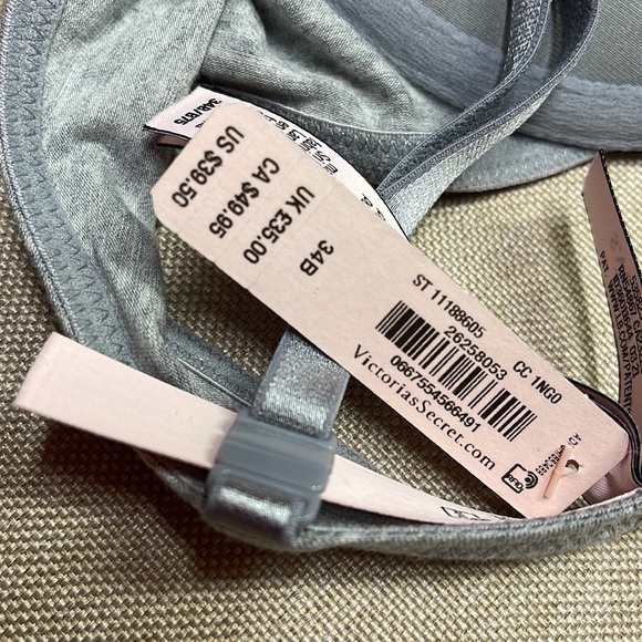 New with tags Victorias Secret Push-up Bra - Picture 6 of 6